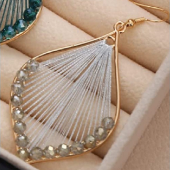 ✨ NWT Bohemian Woven Earrings ✨Hand Crafted ✨Artisan✨ - Picture 2 of 5